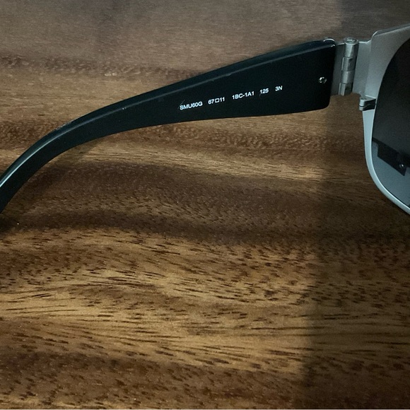 MIU MIU Sunglasses